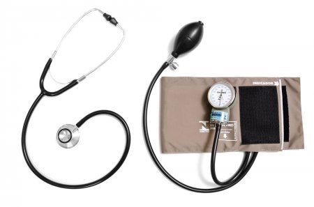 Kit PA Med Aparelho de Pressão Cinza Com Esteto Duplo Preto CJPA200 Adulto