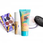 ADVERSA kit base líquida + corretivo líquido + pó translúcido incolor + paleta de sombras